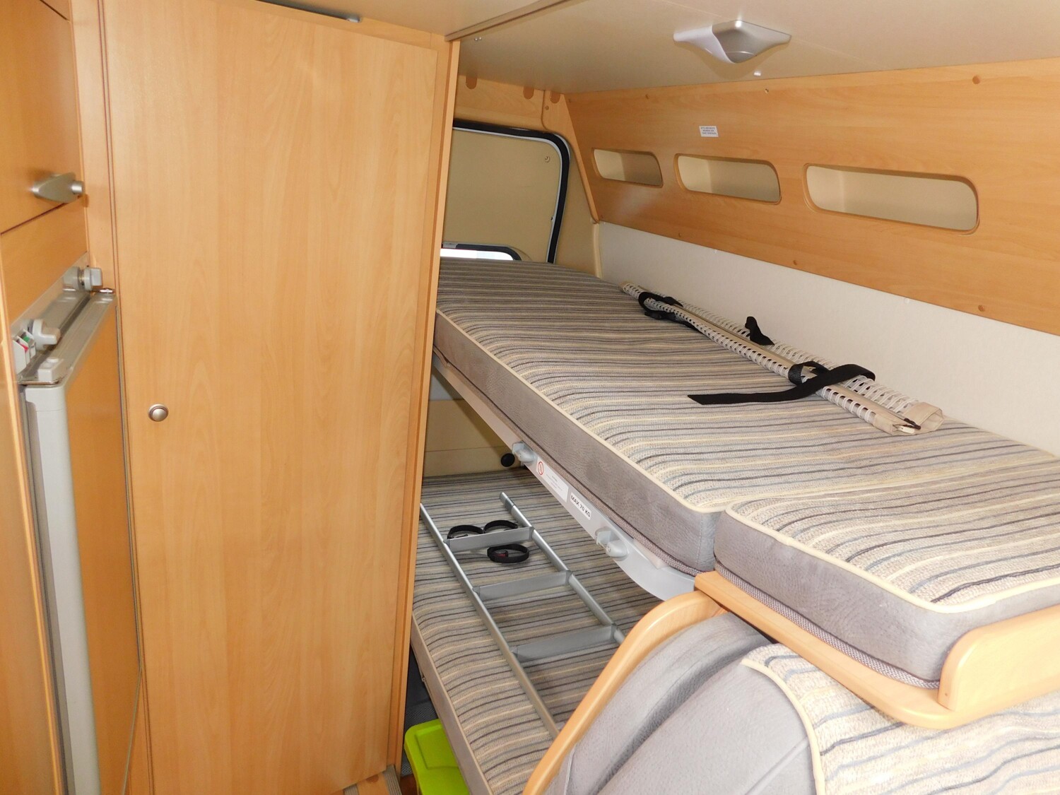 Adria Twin 4 AHK, TV+SAT, Rückfahrkamera, Fahrradträg. - Bild 16