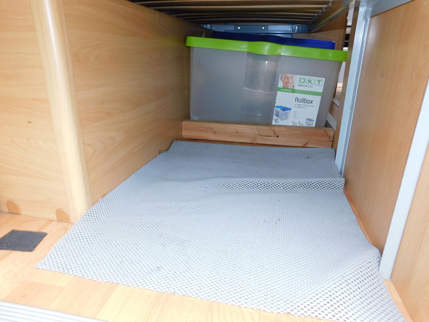 Adria Twin 4 AHK, TV+SAT, Rückfahrkamera, Fahrradträg. - Bild 24