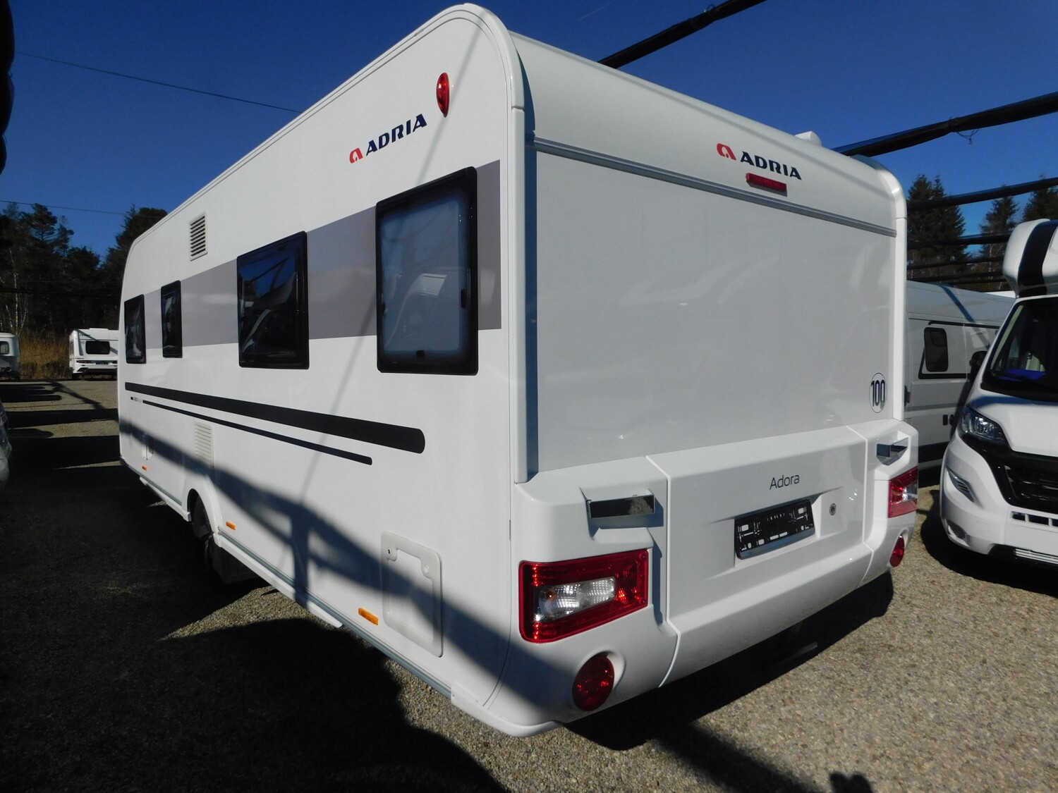 Adria Adora 613 UT Alde+Mover+Citywasser+100AhLithium+ - Bild 3