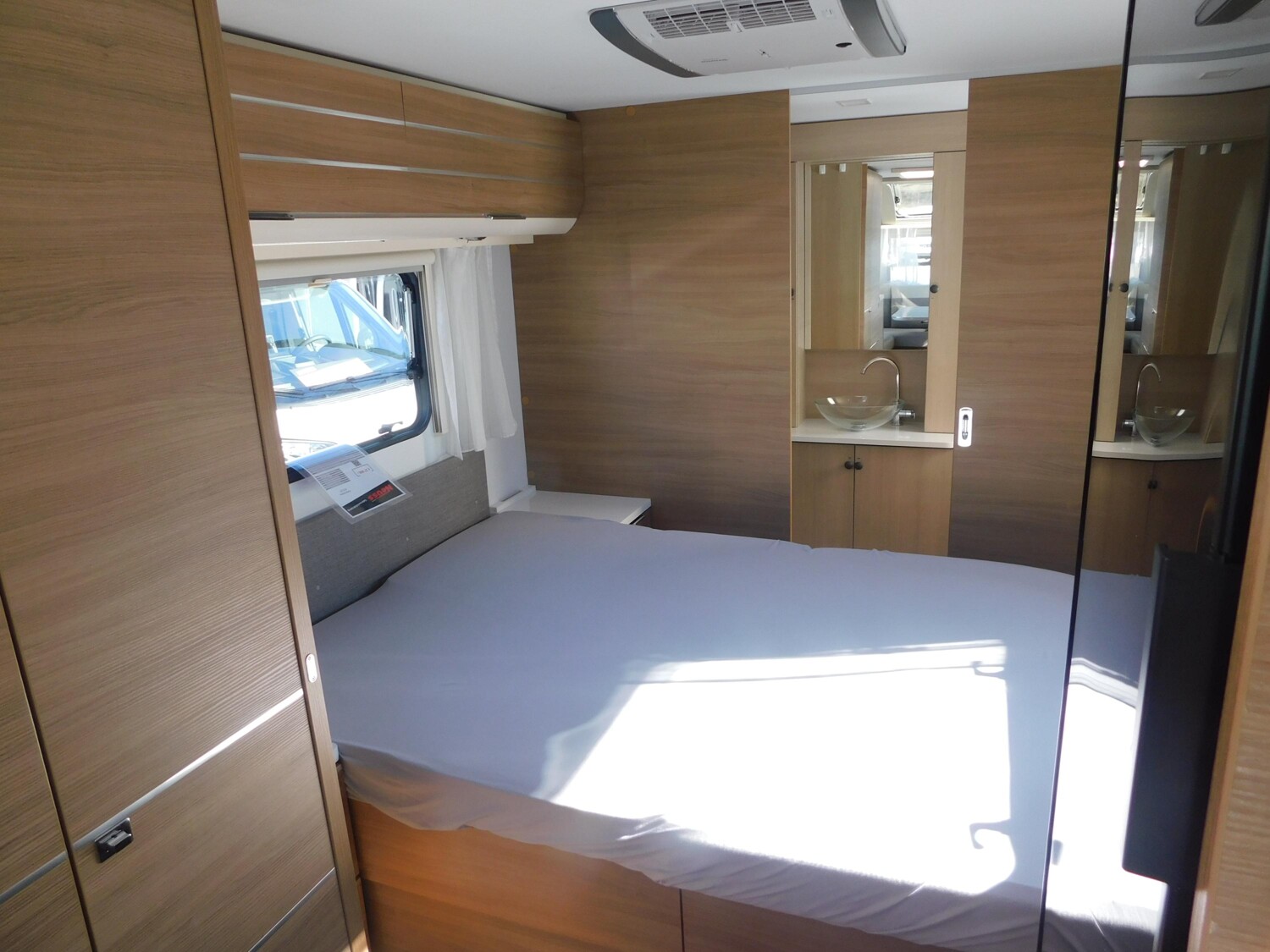 Adria Adora 613 UT Alde+Mover+Citywasser+100AhLithium+ - Bild 8