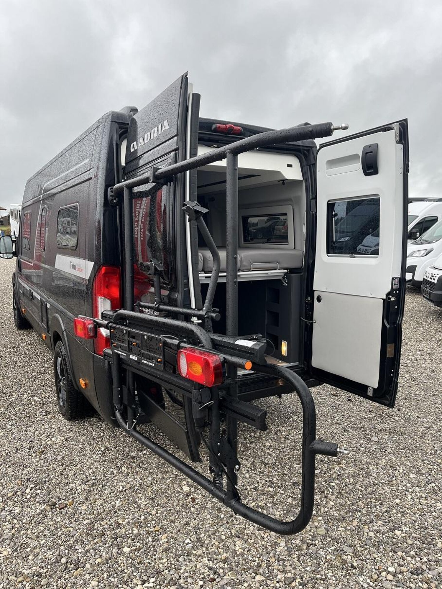 Adria Twin Supreme 640 SLB Maxi, Automatik,18 Zoll Alu - Bild 6