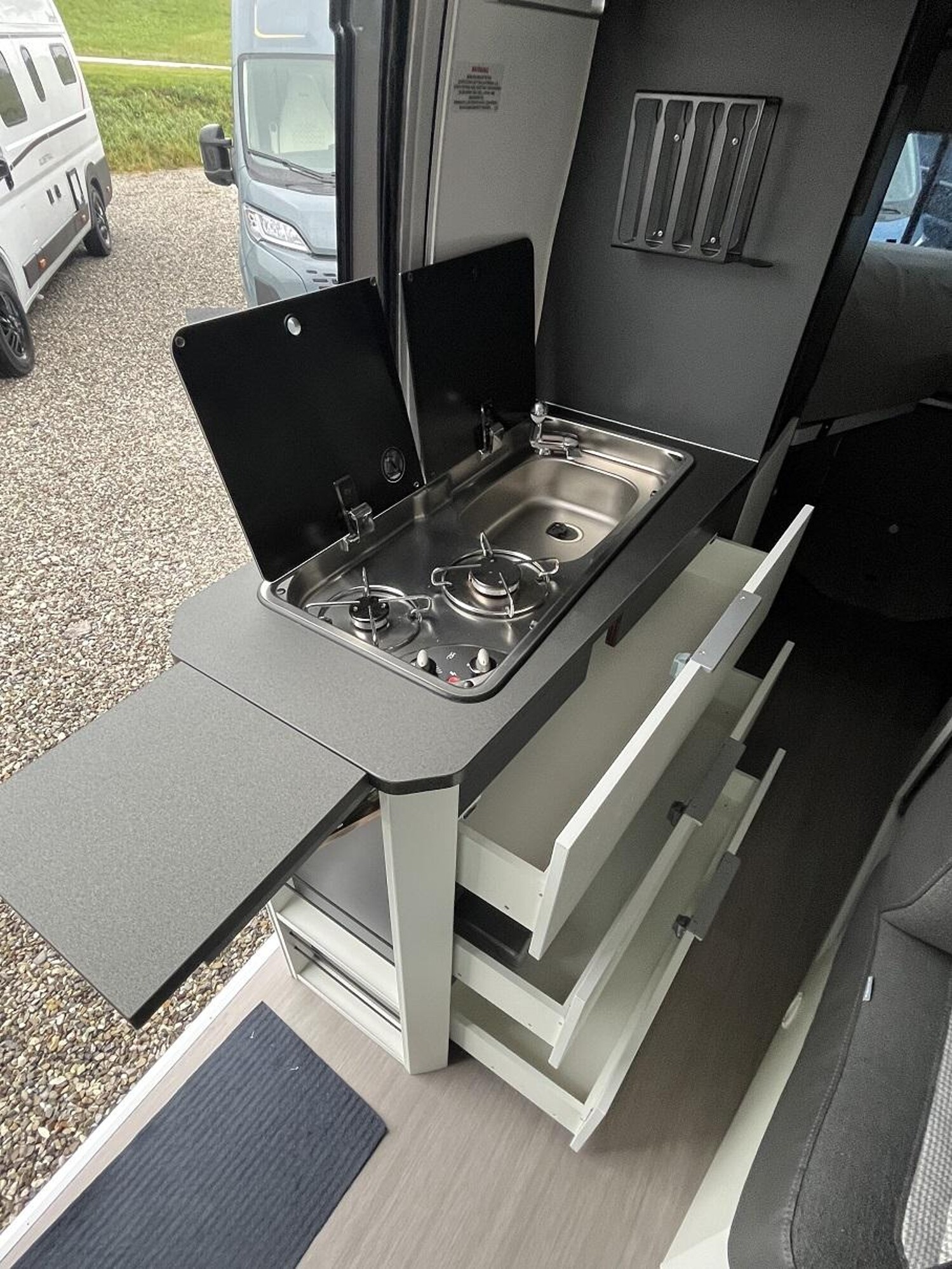 Adria Twin Supreme 640 SLB Maxi, Automatik,18 Zoll Alu - Bild 9