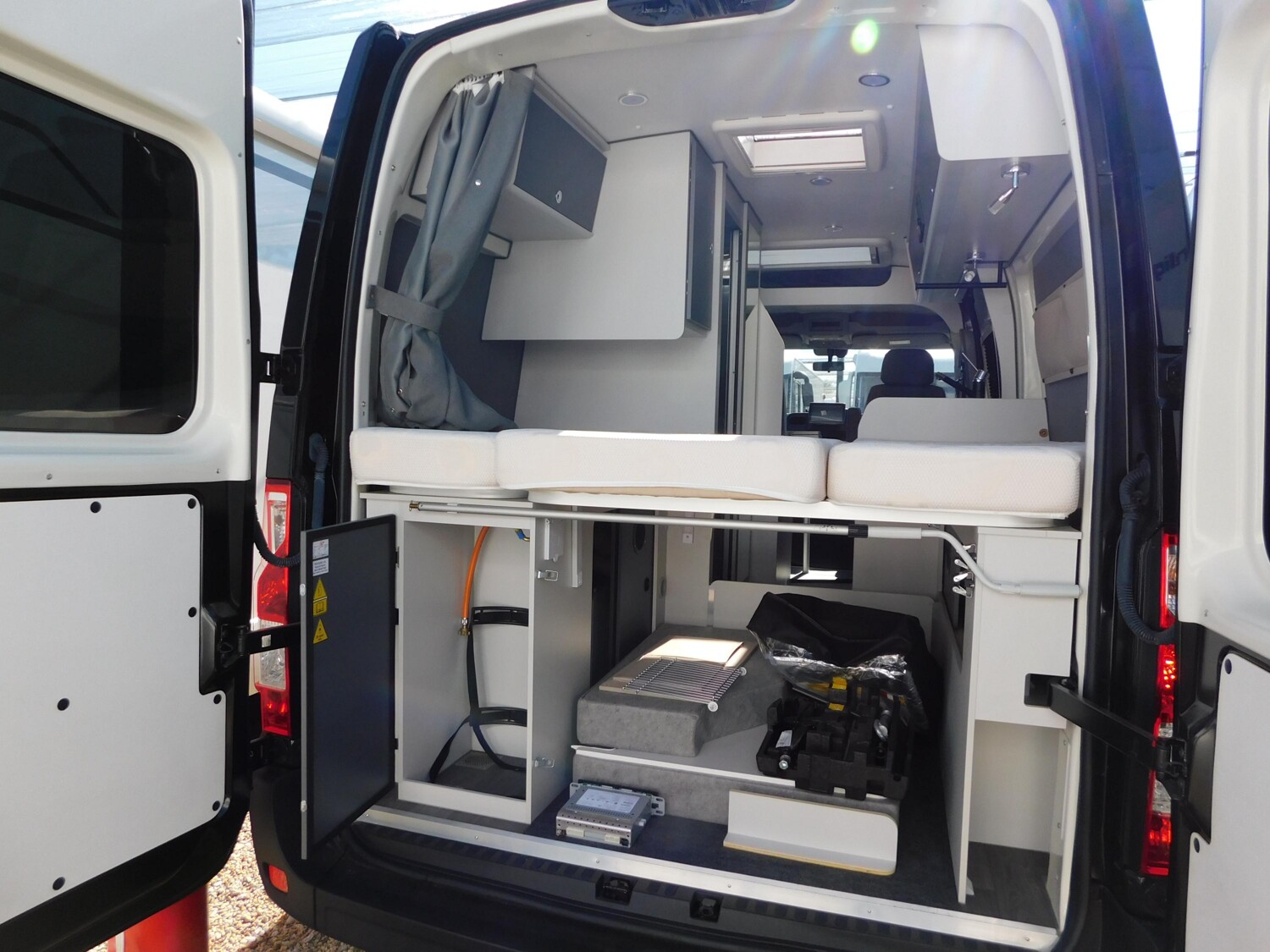 Ahorn Van 550 Lithiumbatterie+Automatik+Dieselheizung - Bild 4