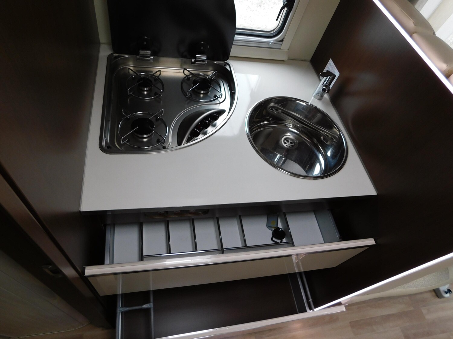 Ahorn Alaska TD Automatik, Hubbett, Luftfeder, TV+SAT - Bild 17