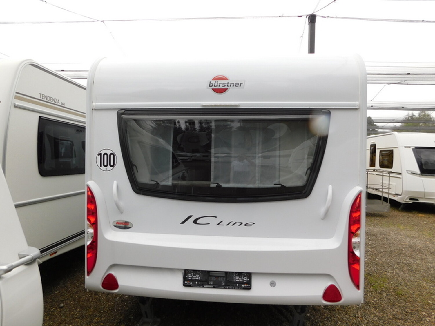 Bürstner Premio 460 TS IC-Line, Klima, Kombidose, Auflast - Bild 4