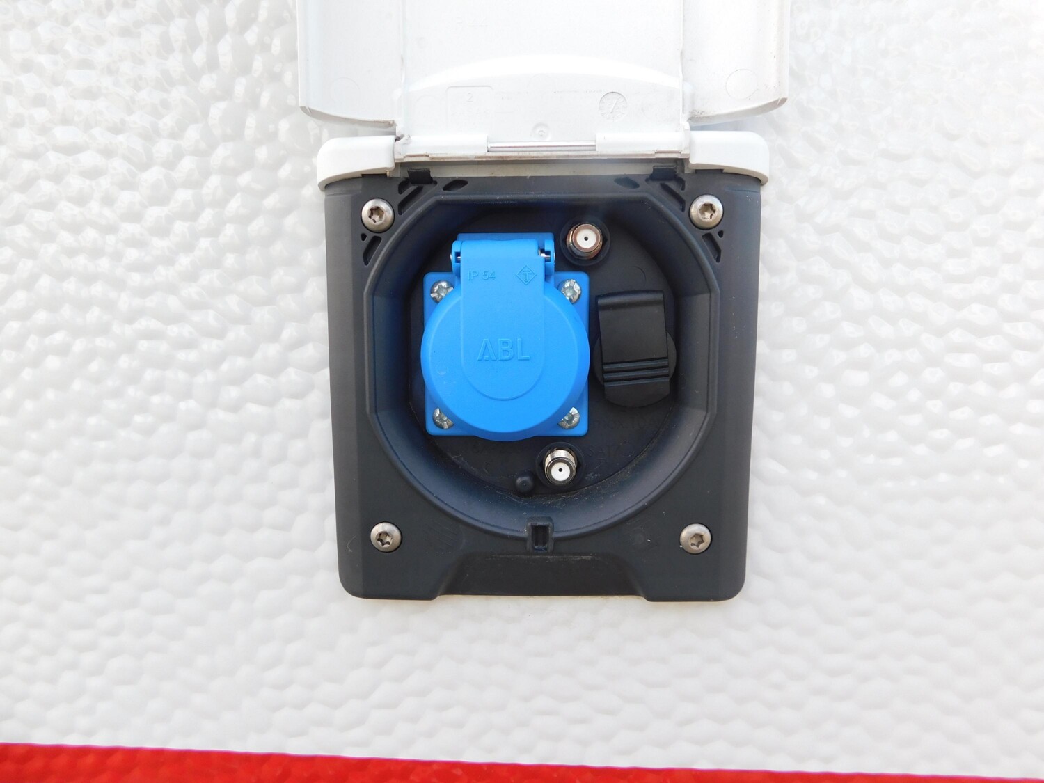 Bürstner Premio Life 480 TL Kilama+Monocontrol+Fahrradtr. - Bild 13