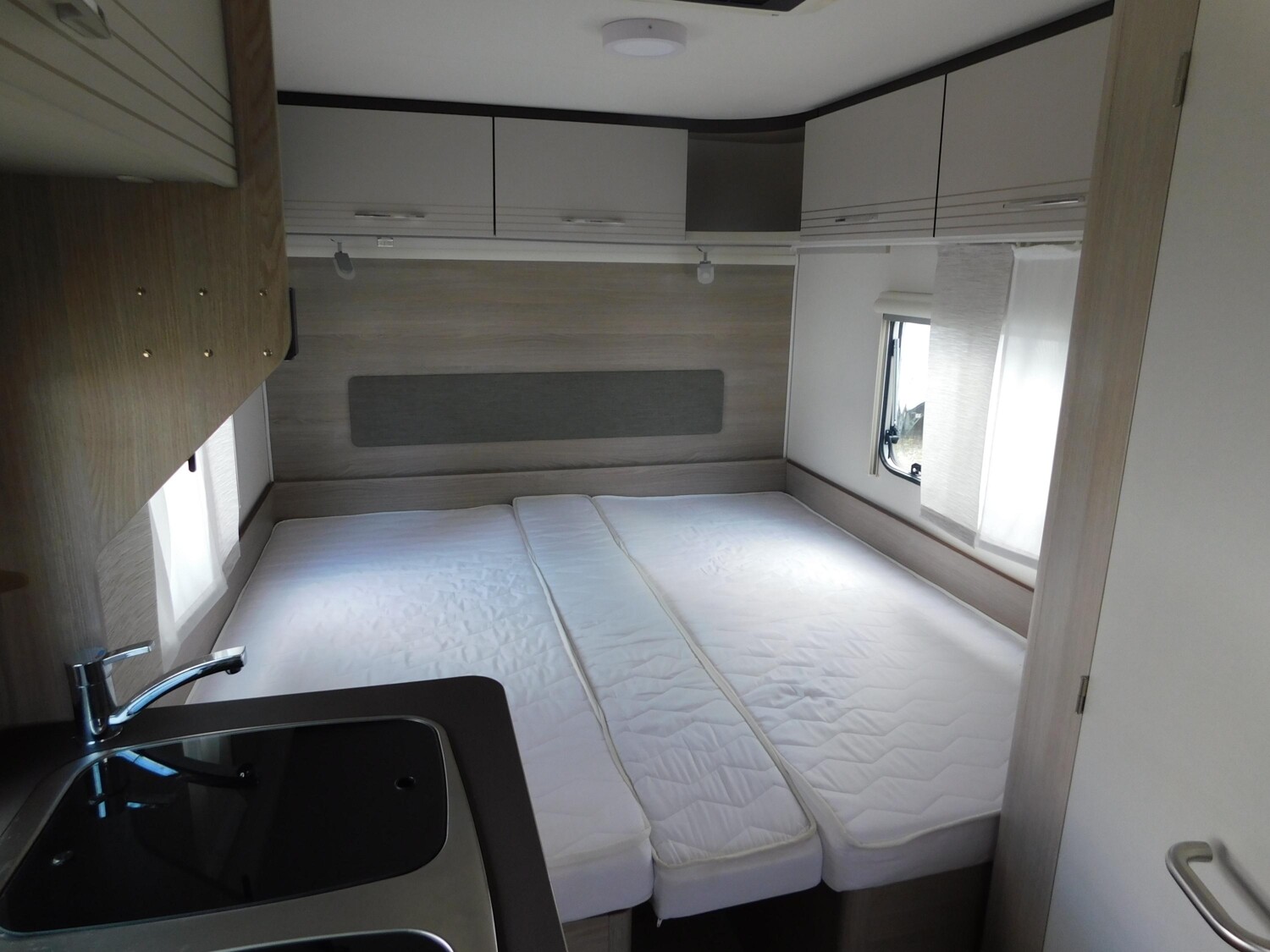 Bürstner Premio Life 480 TL Kilama+Monocontrol+Fahrradtr. - Bild 7