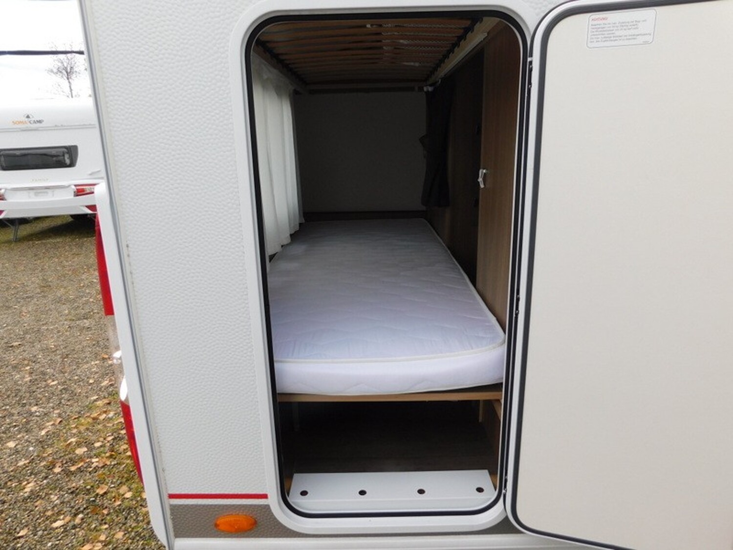 Bürstner Premio 495 TK Mover, Vorzelt Air, Sat-Anlage+TV - Bürstner Caravan 2022 - Bild 15 Bürstner Premio 495 TK Mover, Vorzelt Air, Sat-Anlage+TV - Bild 15