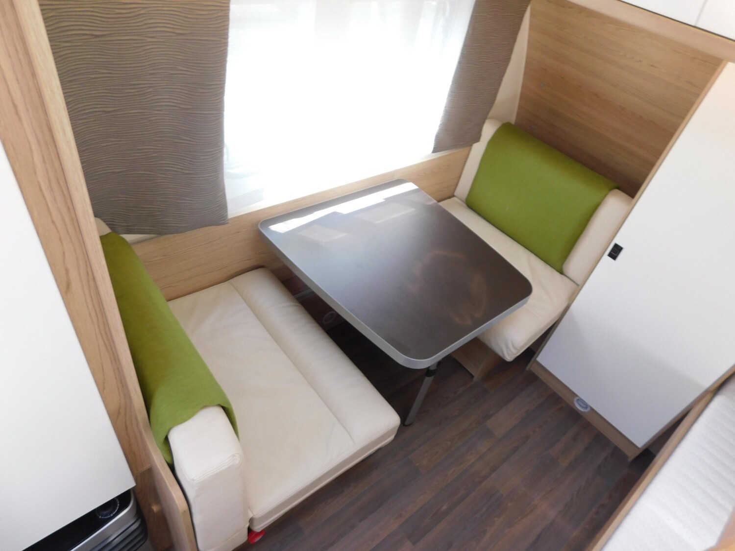 Bürstner Averso Plus 510 TK Mover, Sackmarkise, Autark - Bild 11