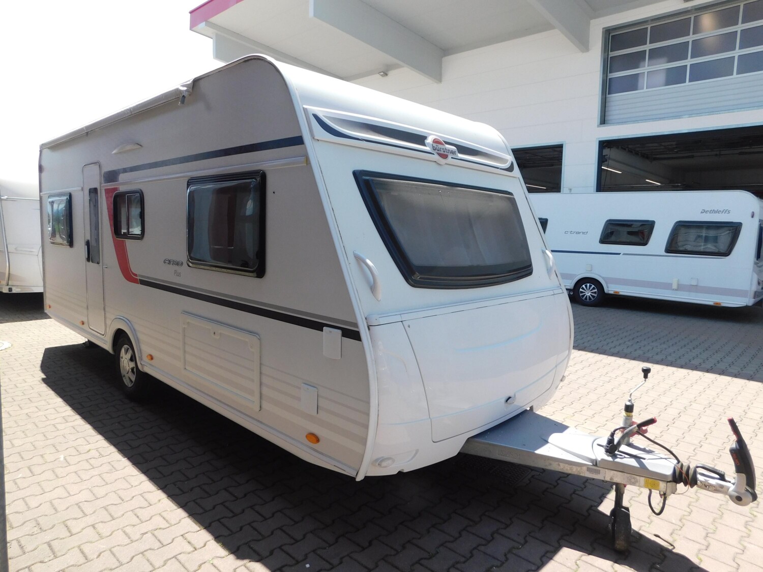 Bürstner Averso Plus 520 TL Mover, Sackmarkise