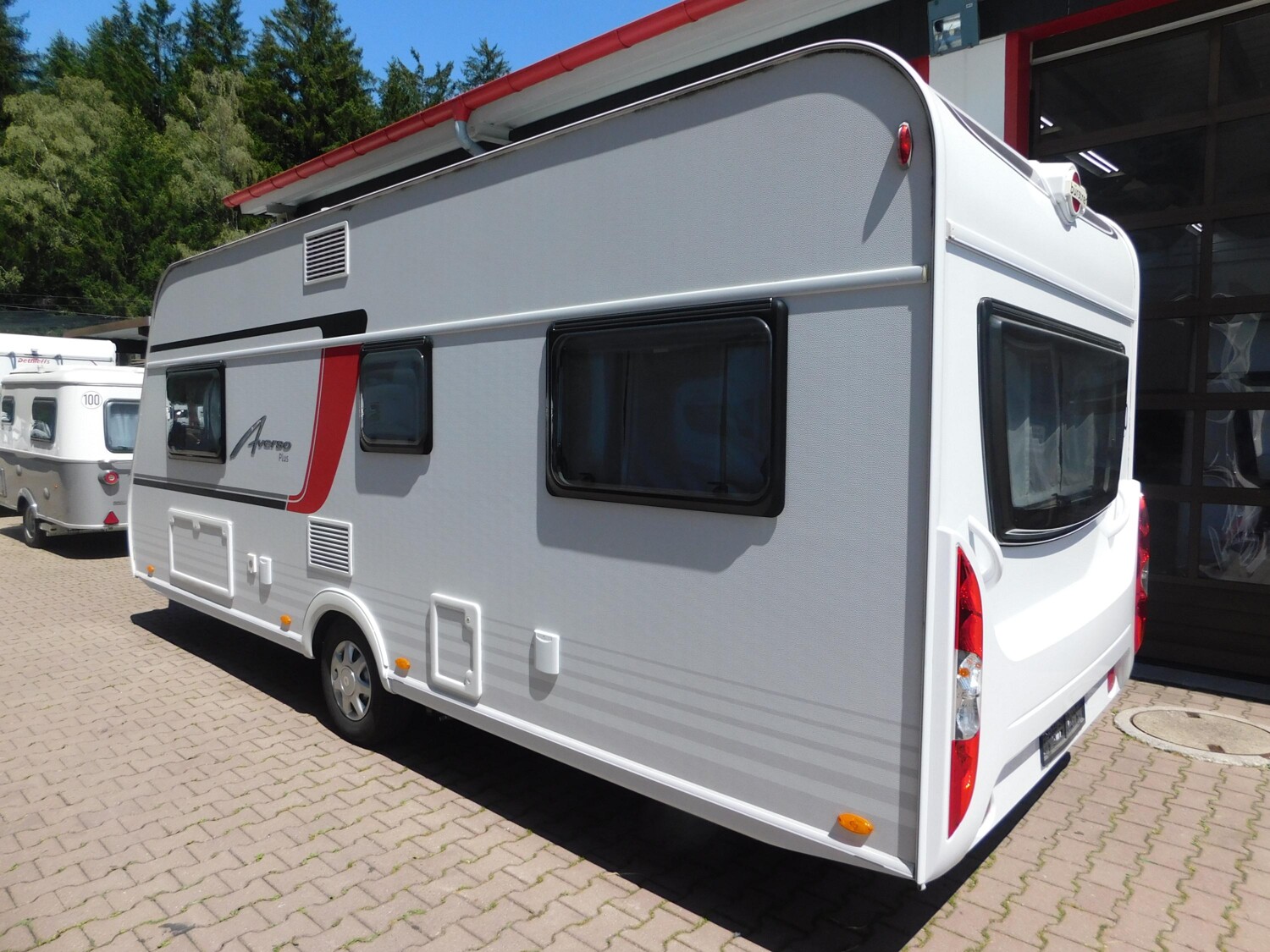 Bürstner Averso Plus 520 TL Mover, Sackmarkise - Bild 3