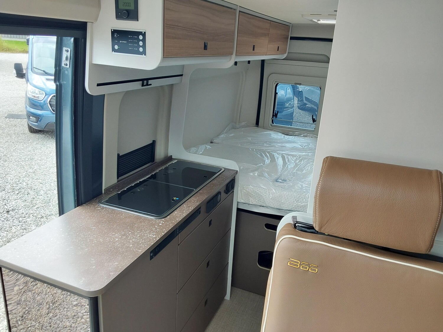 Bürstner B66 C 600 Automatik - sofort verfügbar- - Bild 11