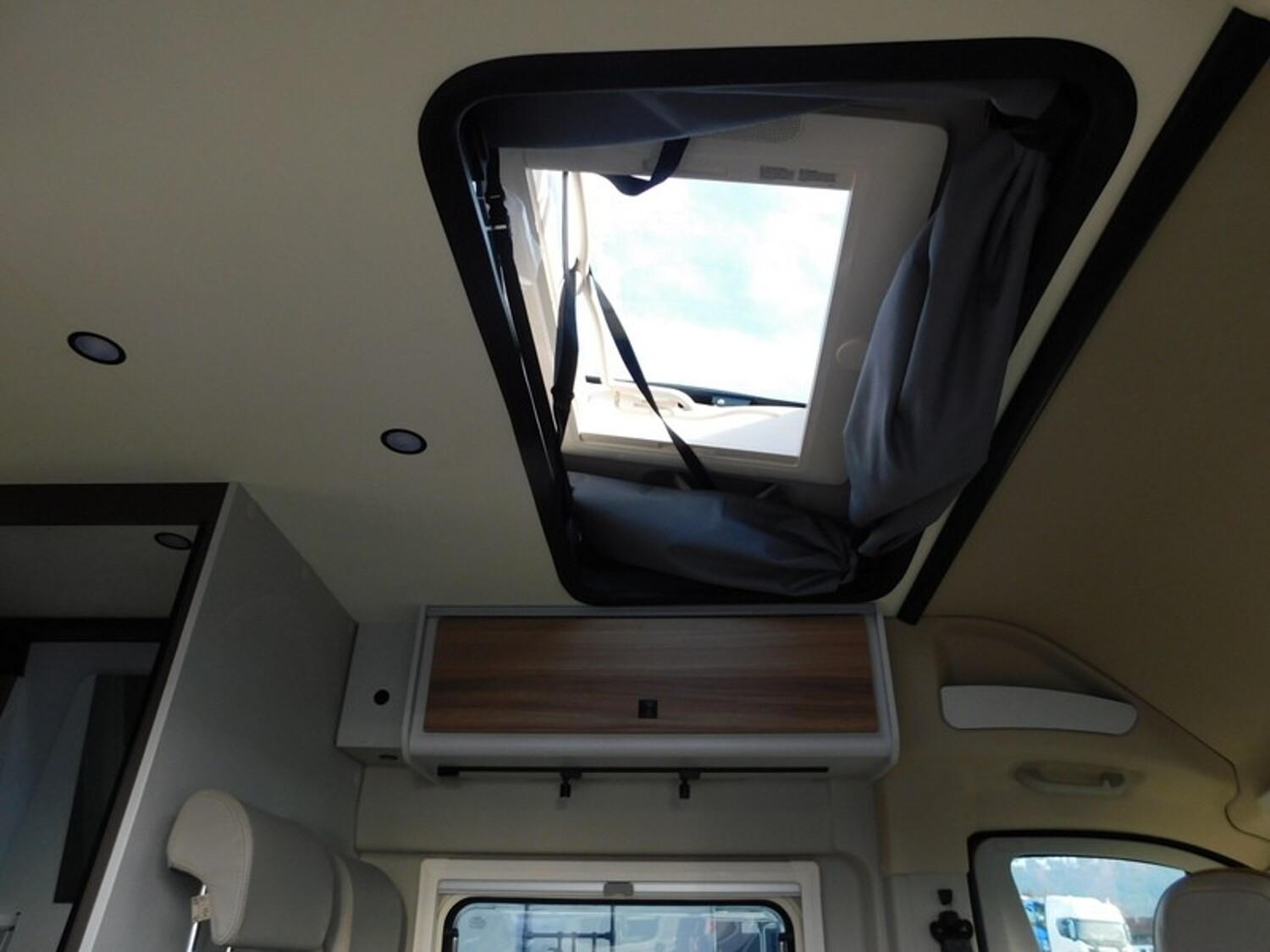 Bürstner B66 C 600 66-Jahre-Jubiläumsmodell ! - Bild 12