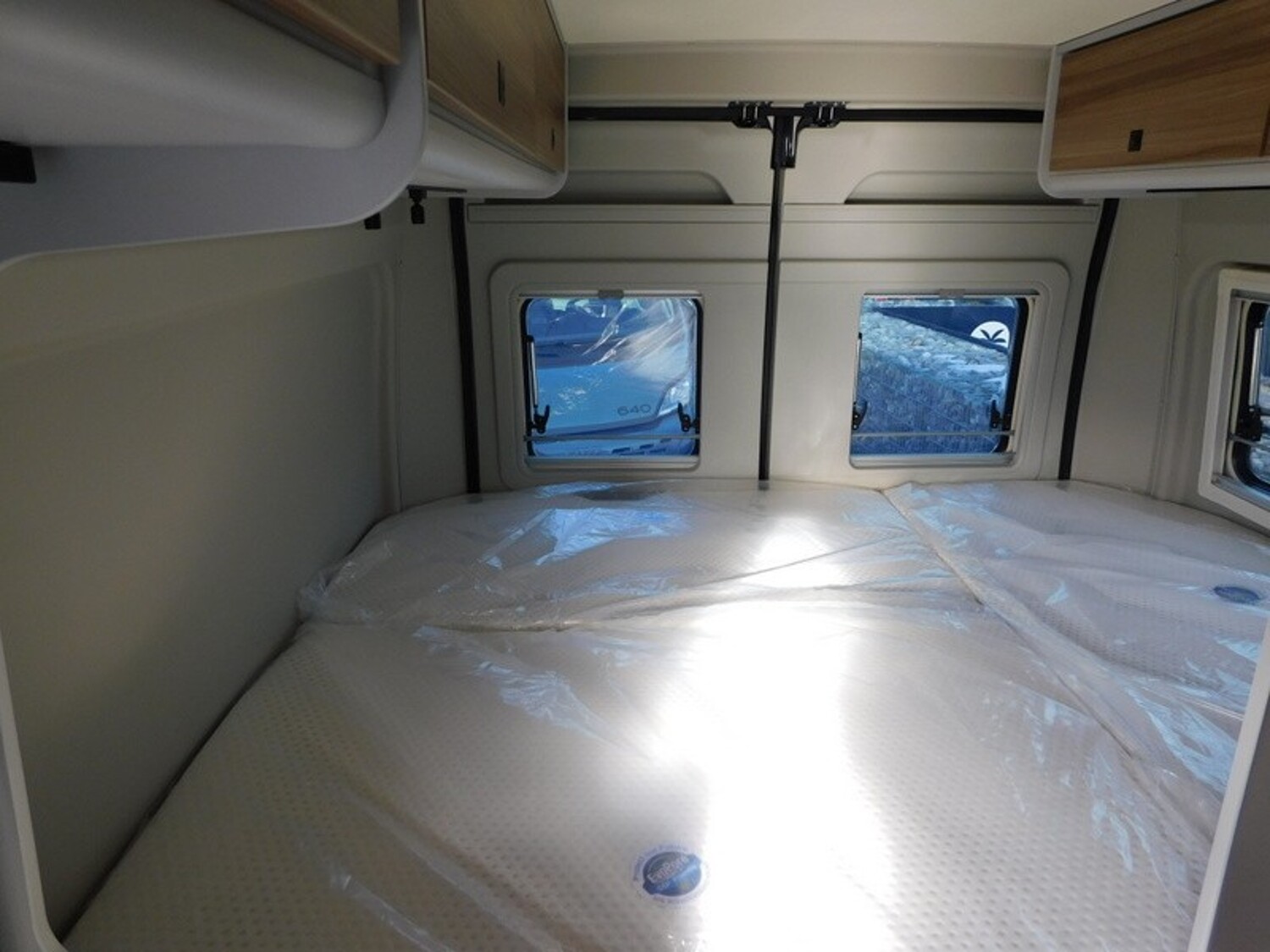 Bürstner B66 C 600 66-Jahre-Jubiläumsmodell ! - Bild 14