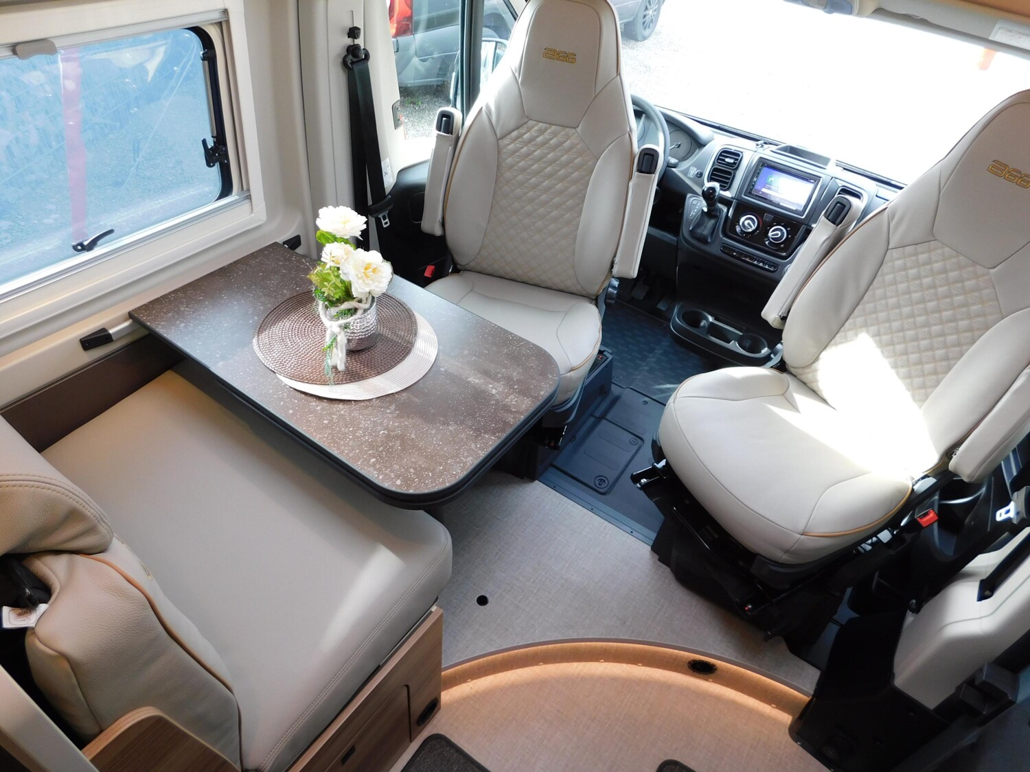 Bürstner B66 C 600 66-Jahre-Jubiläumsmodell ! - Bild 11