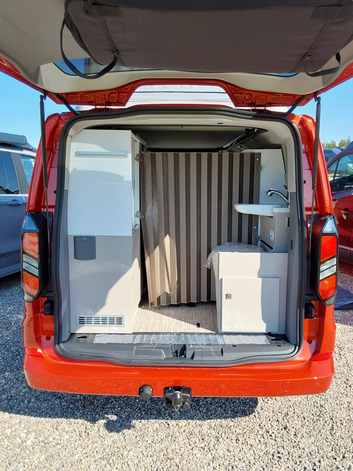 Bürstner Copa C 530 4x4, AWT beheizt, ACC, AHK - Bild 4