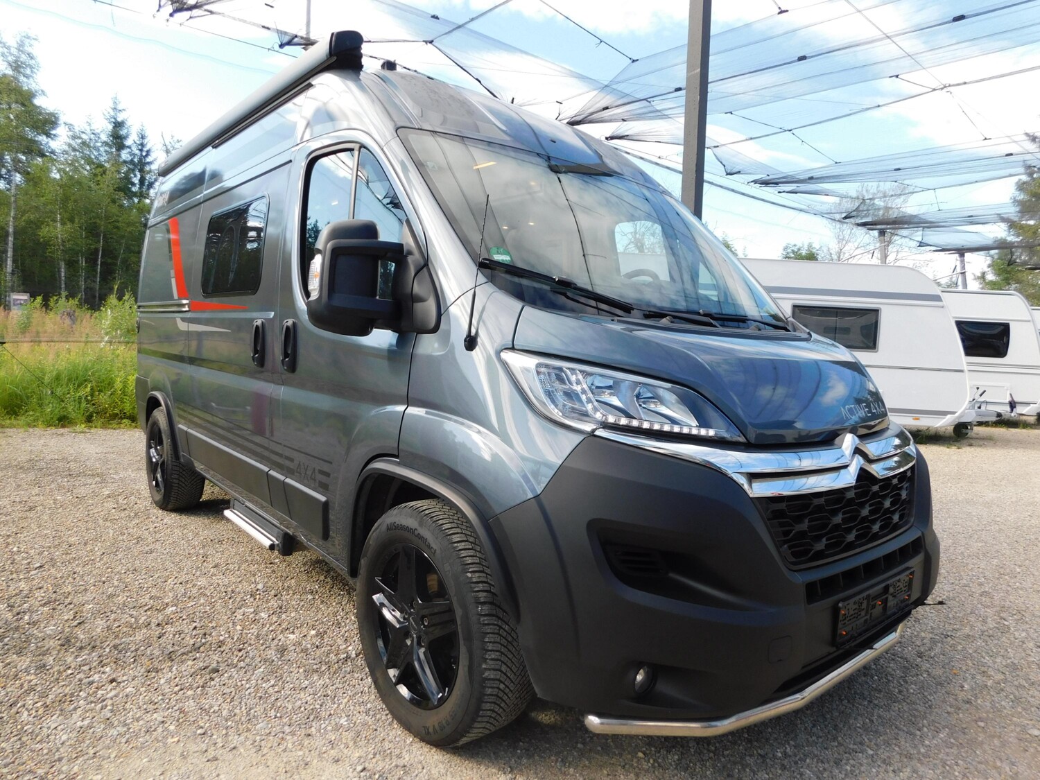 Bürstner Campeo 4x4 C 540 LPG-Tankflasche, Solar, Lithium