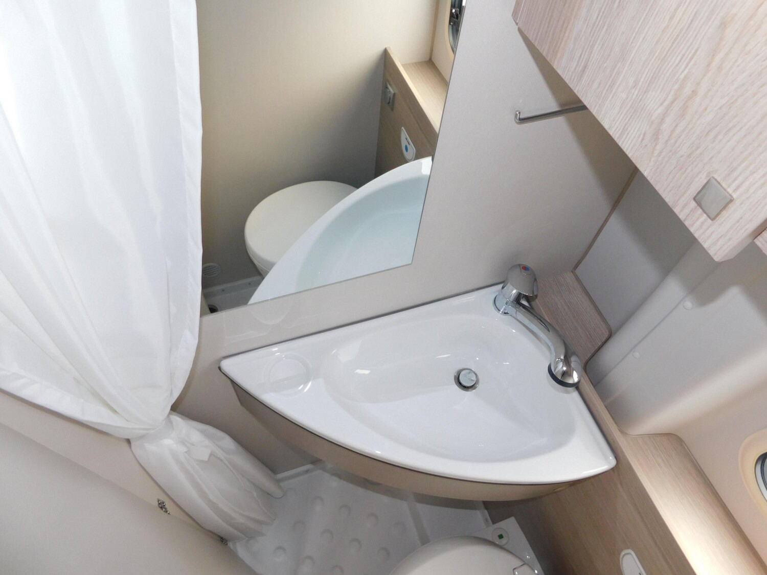 Bürstner Lineo C 550 Verfügbar ab November 2026 - Bild 22