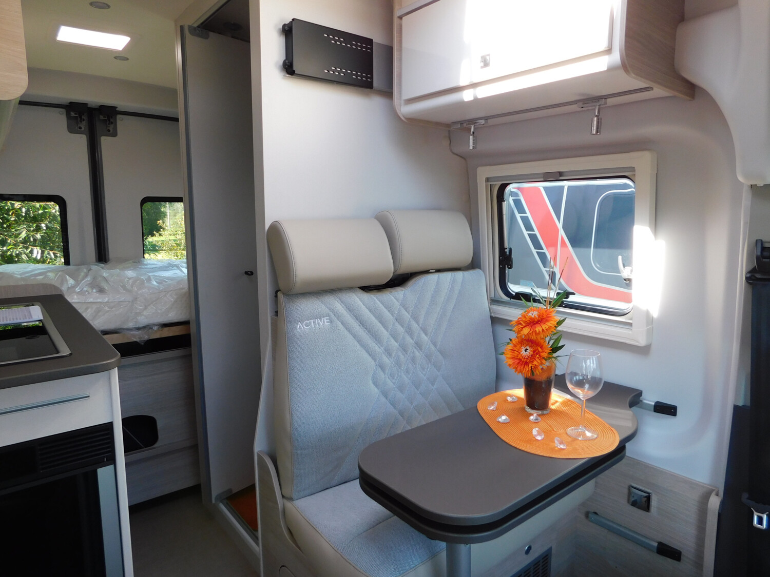 Bürstner Lineo C 550 Markise, Combi6D/E, AWT iso+beheizt - Bild 7