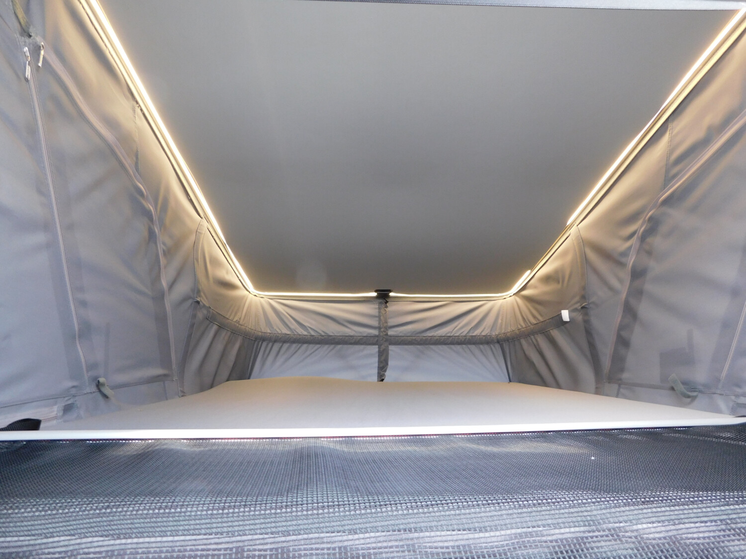Bürstner Lineo C 590 Verfügbar ab November 2025 - Bild 19