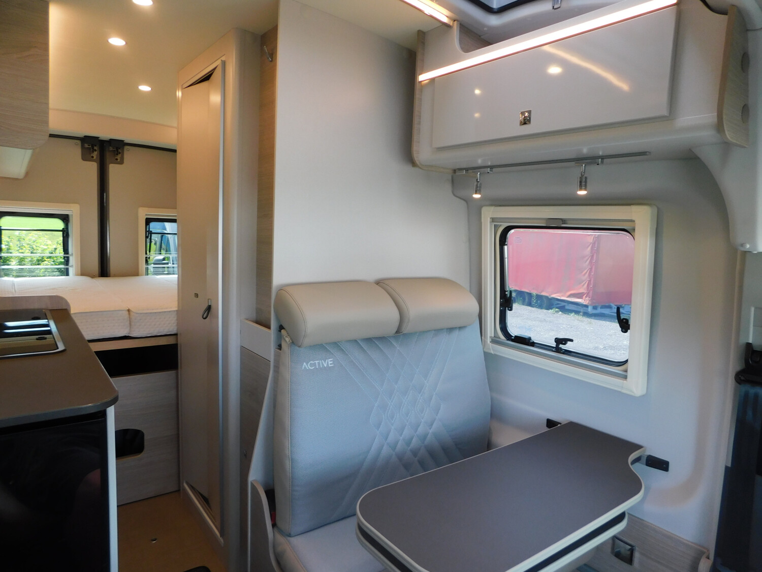 Bürstner Lineo C 590 Verfügbar ab November 2025 - Bild 8