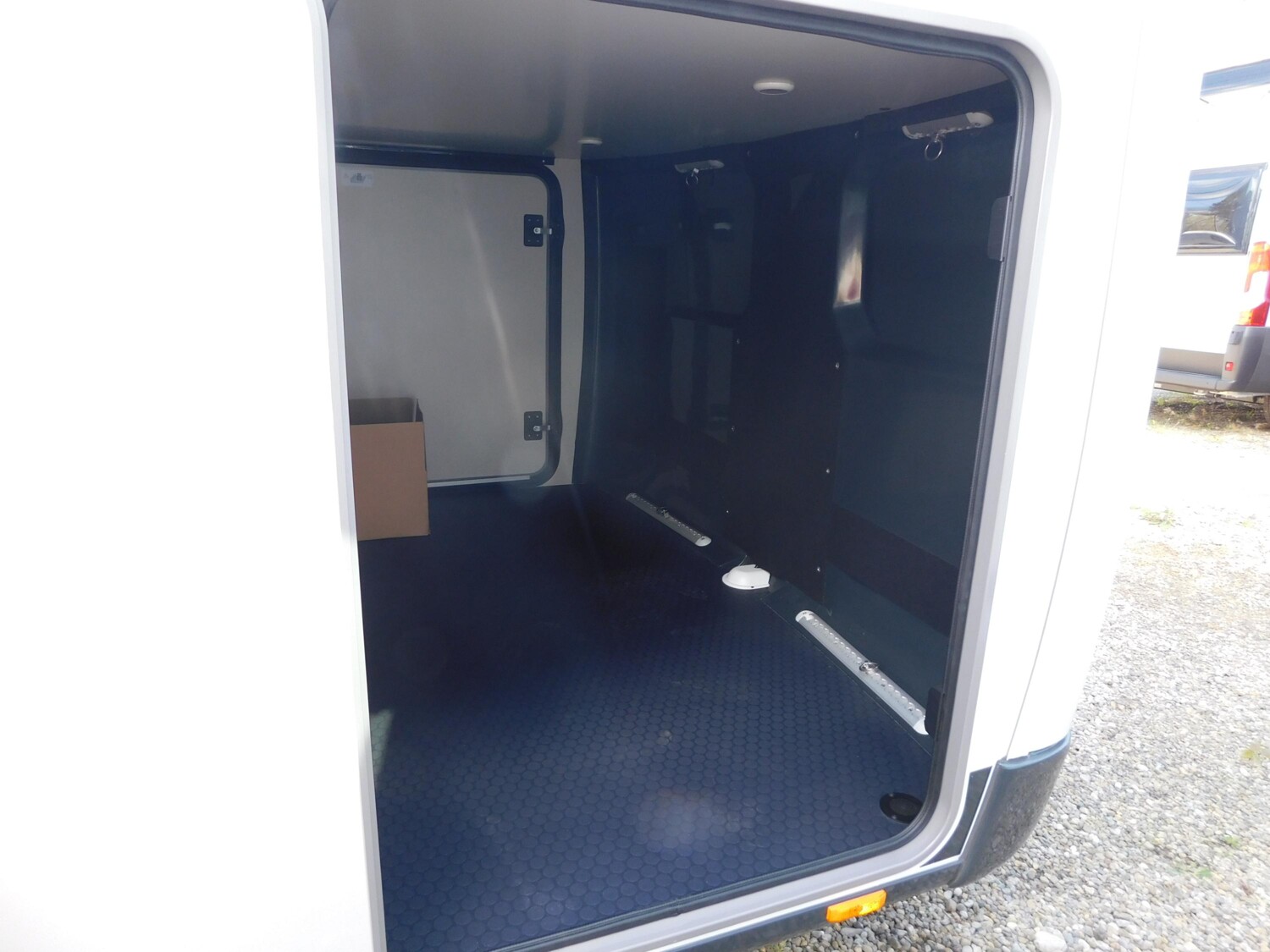 Bürstner Signature SFT 7.1 - Bild 25