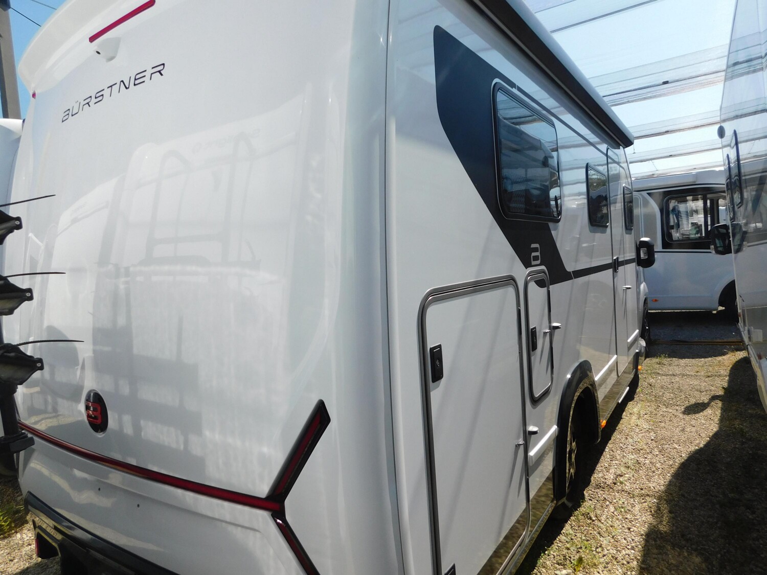 Bürstner Signature SFT 7.4 Navi+Kamera+L-Sitzbank+Markise - Bild 4