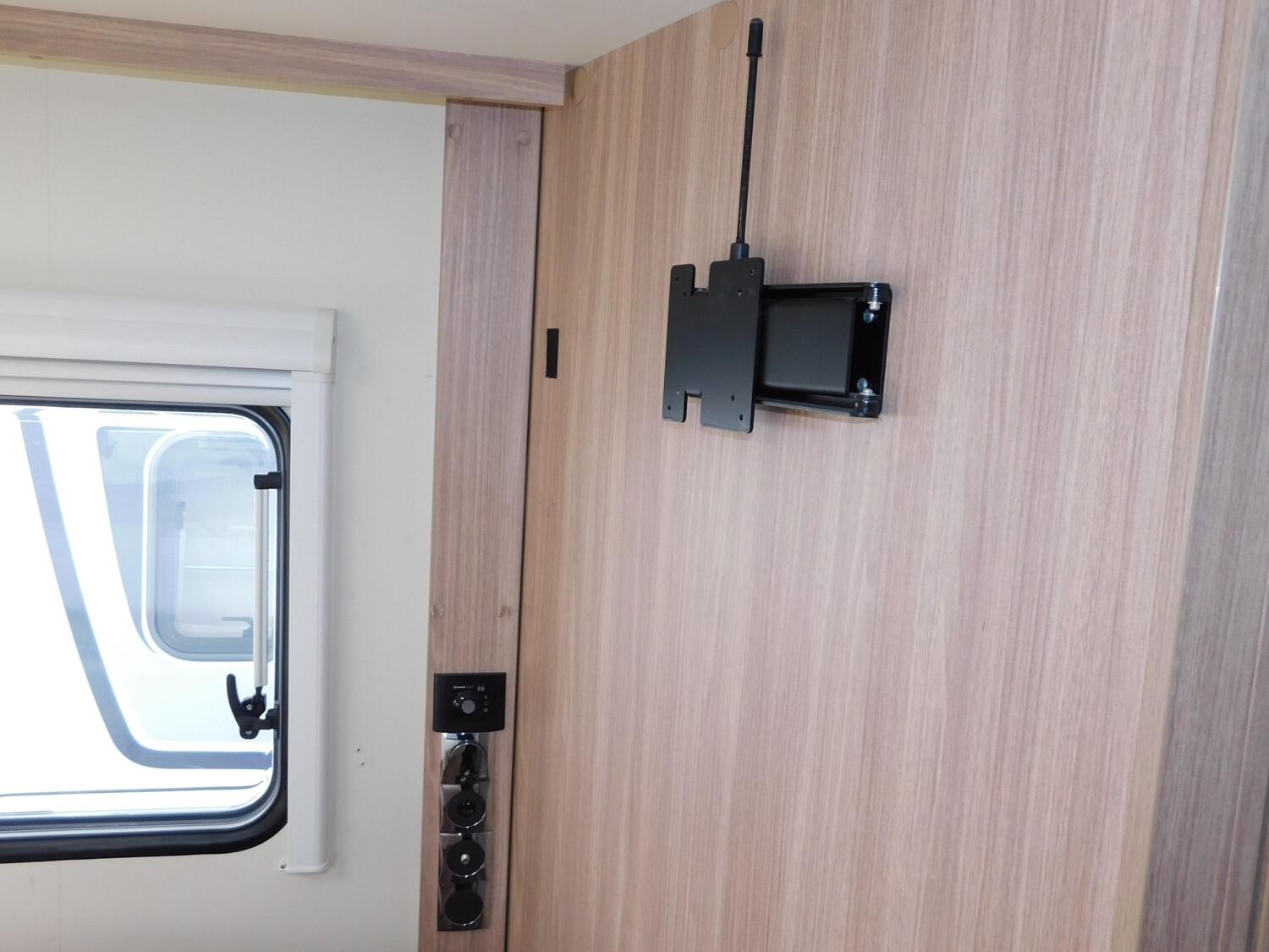 Bürstner Lyseo Time T Limited T 736 Solar,AHK,Klimaanlage - Bild 14