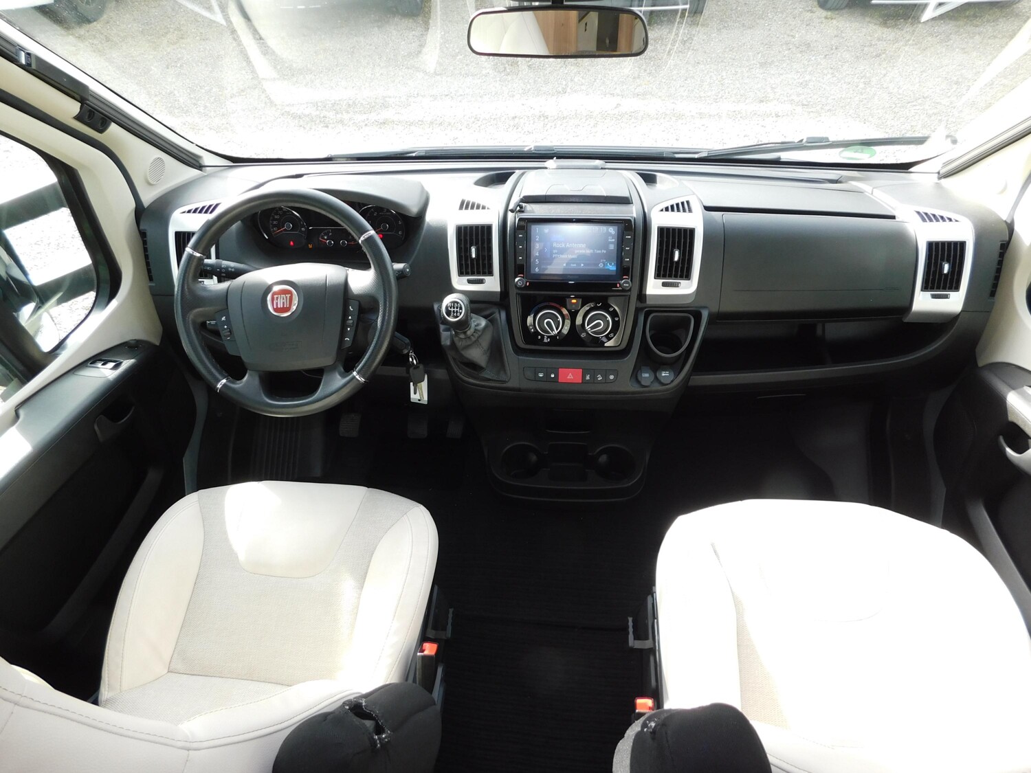 Bürstner Lyseo Time T Limited T 736 Solar,AHK,Klimaanlage - Bild 5