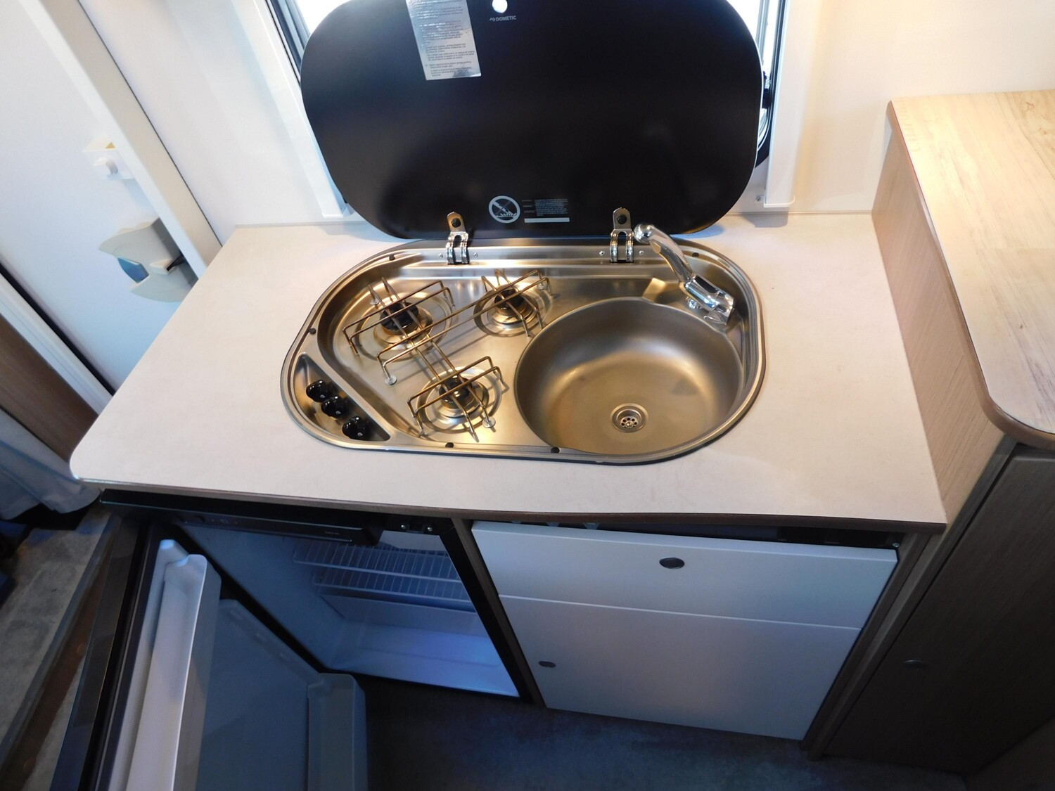 Carado Europa V 337 Hubstützen+Solar+Lithium+SAT+TV - Bild 13