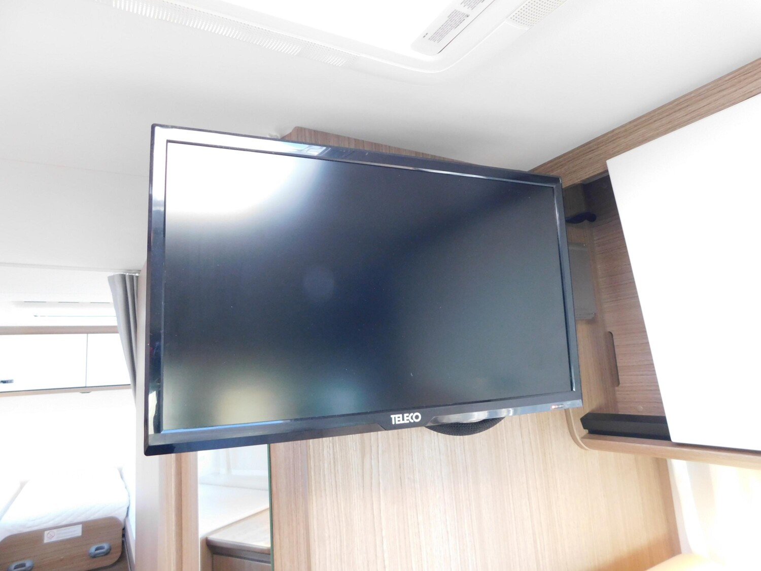 Carado Europa V 337 Hubstützen+Solar+Lithium+SAT+TV - Bild 18