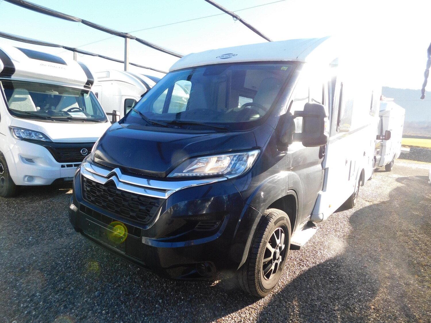 Carado Europa V 337 Hubstützen+Solar+Lithium+SAT+TV - Bild 2