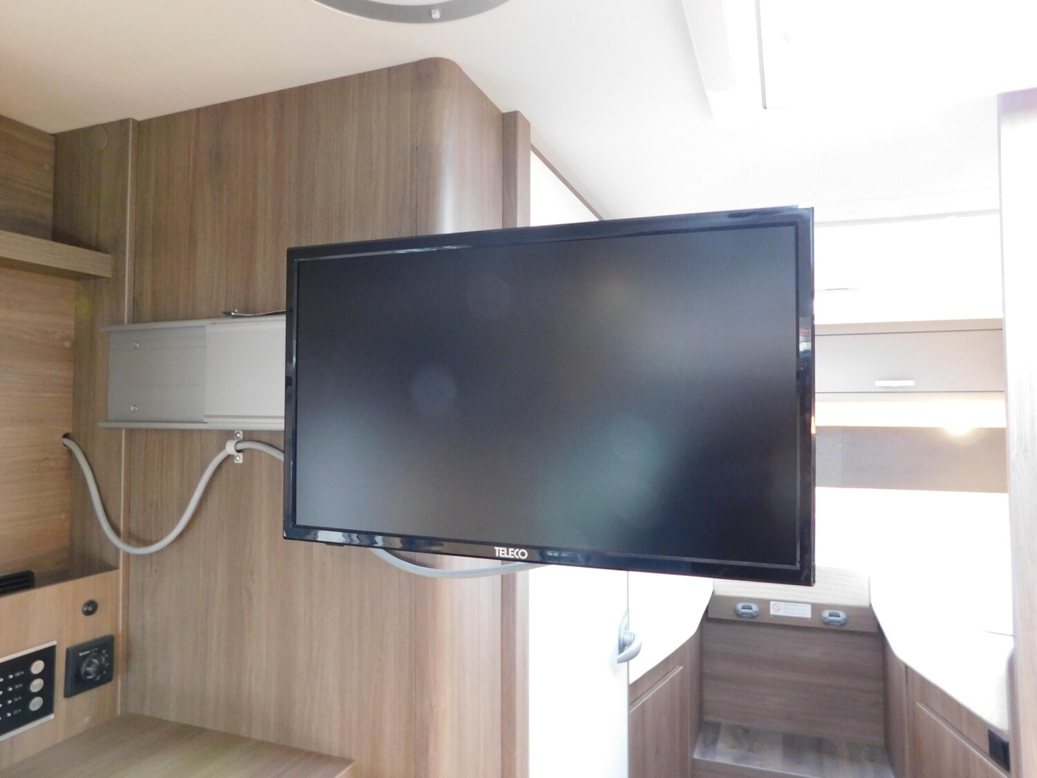 Carado Edition24 T Ford 447 TV+SAT, Hubbett, RFK - Bild 16