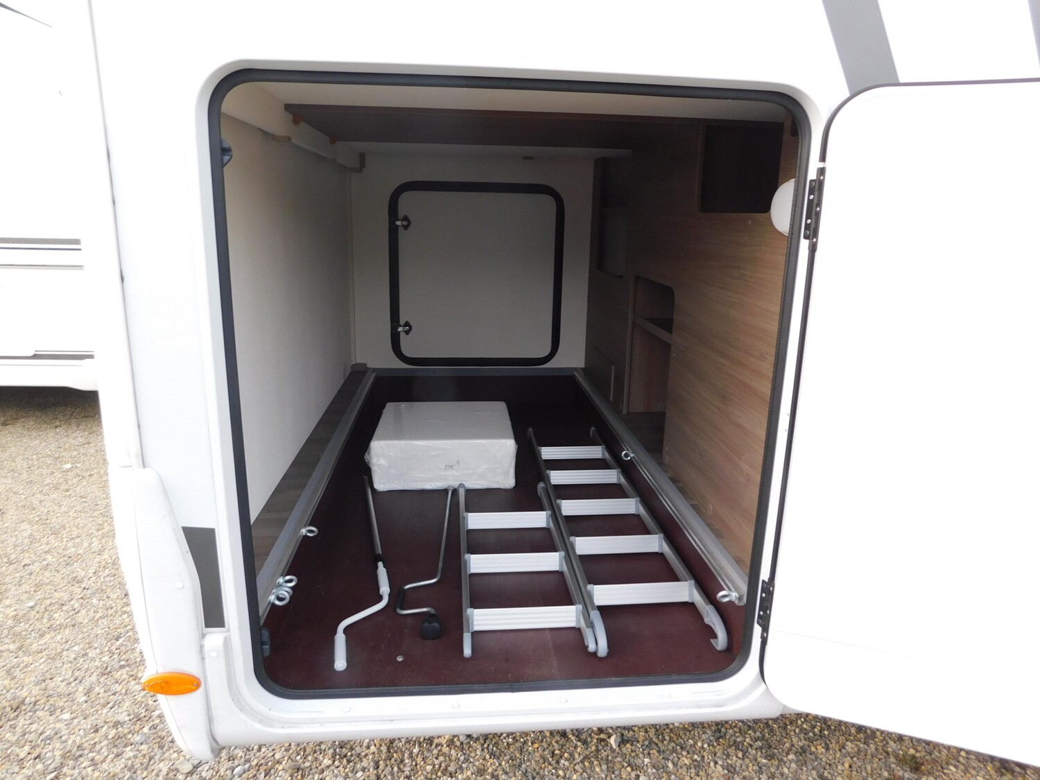 Carado Edition24 T Ford 447 TV+SAT, Hubbett, RFK - Bild 5