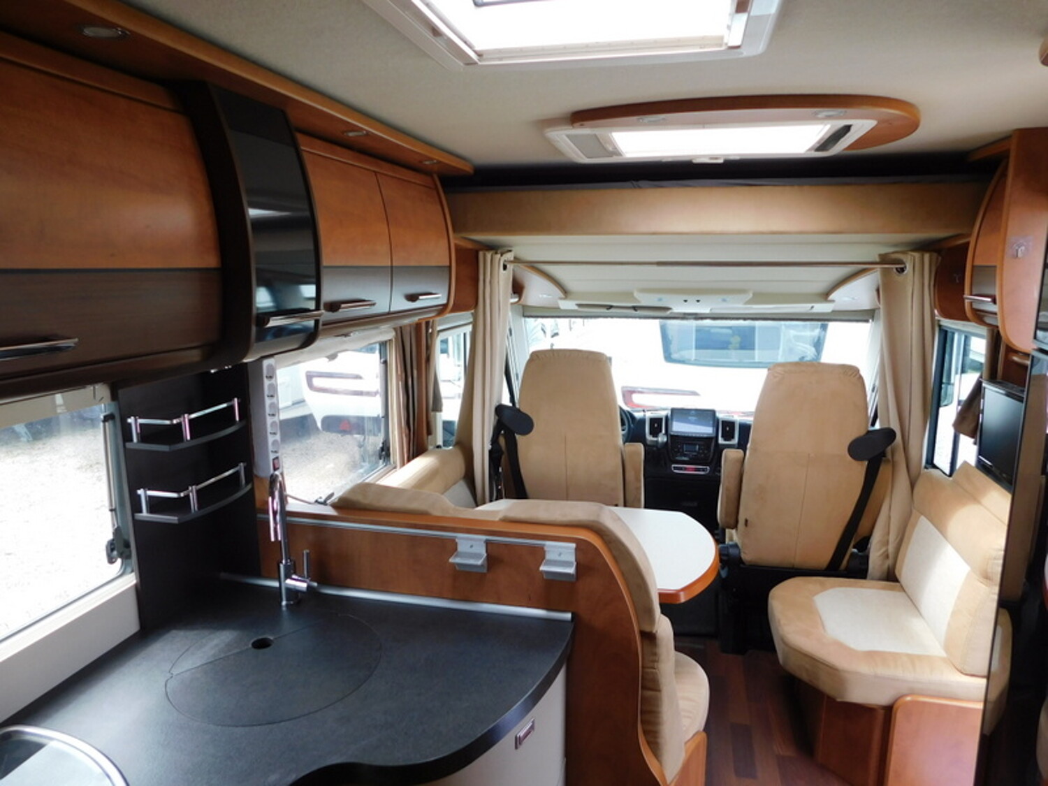 Carthago c-tourer I 148 - Bild 9