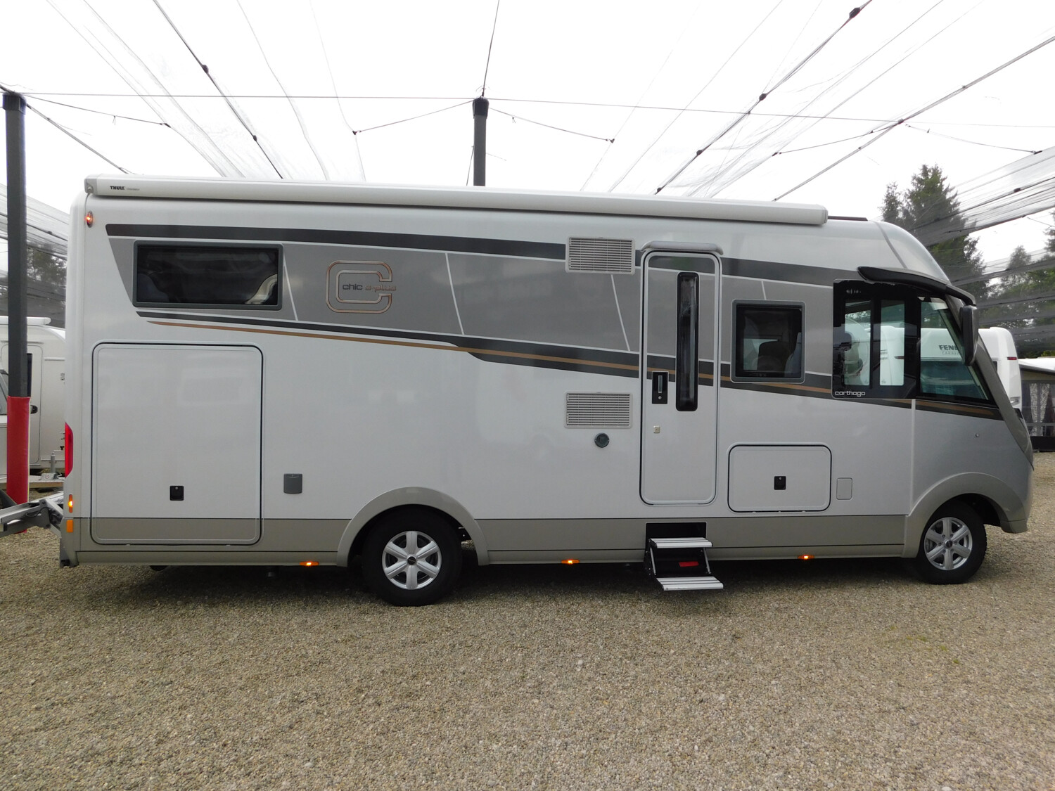 Carthago chic s-plus I 50 LE Vollluftfeder,Motorradträger - Bild 5