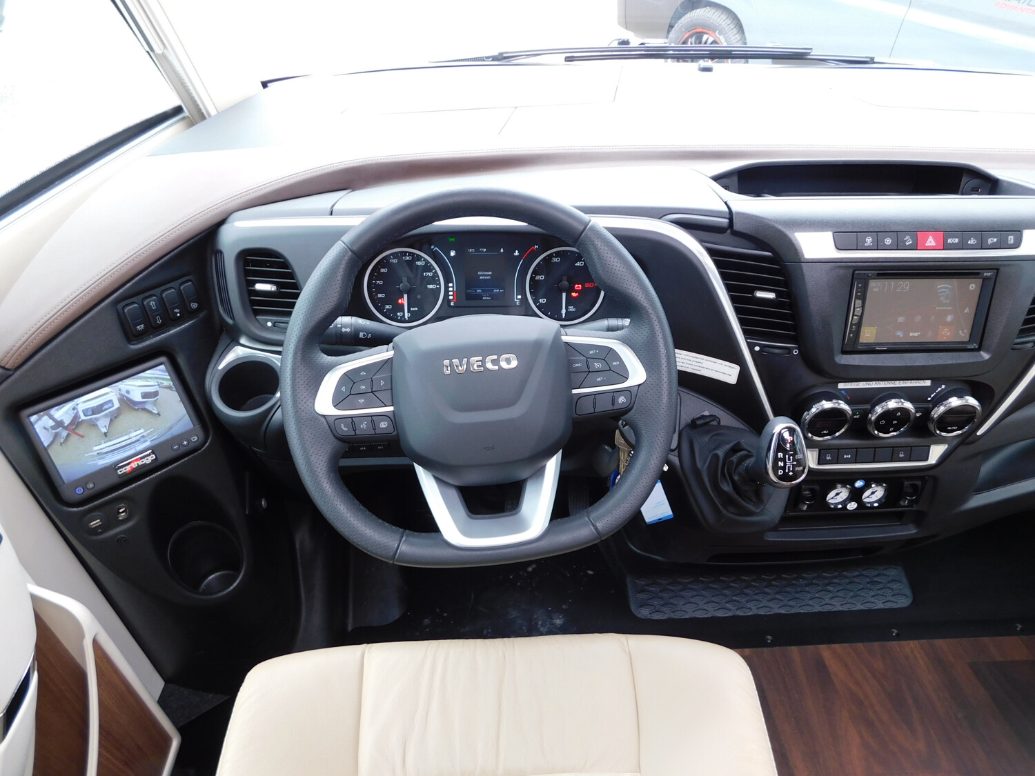 Carthago chic s-plus I 50 LE Vollluftfeder,Motorradträger - Bild 8