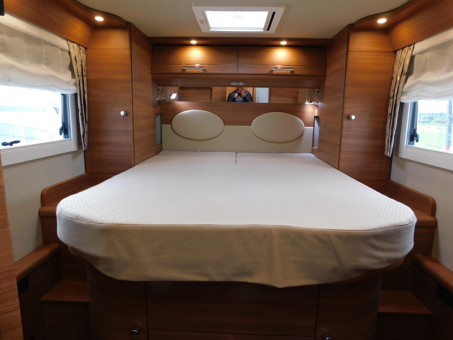 Carthago chic c-line I 6.2 XL QB E+P Stützen, Luftfeder - Carthago Reisemobil 2020 - Bild 17 Carthago chic c-line I 6.2 XL QB E+P Stützen, Luftfeder - Bild 17