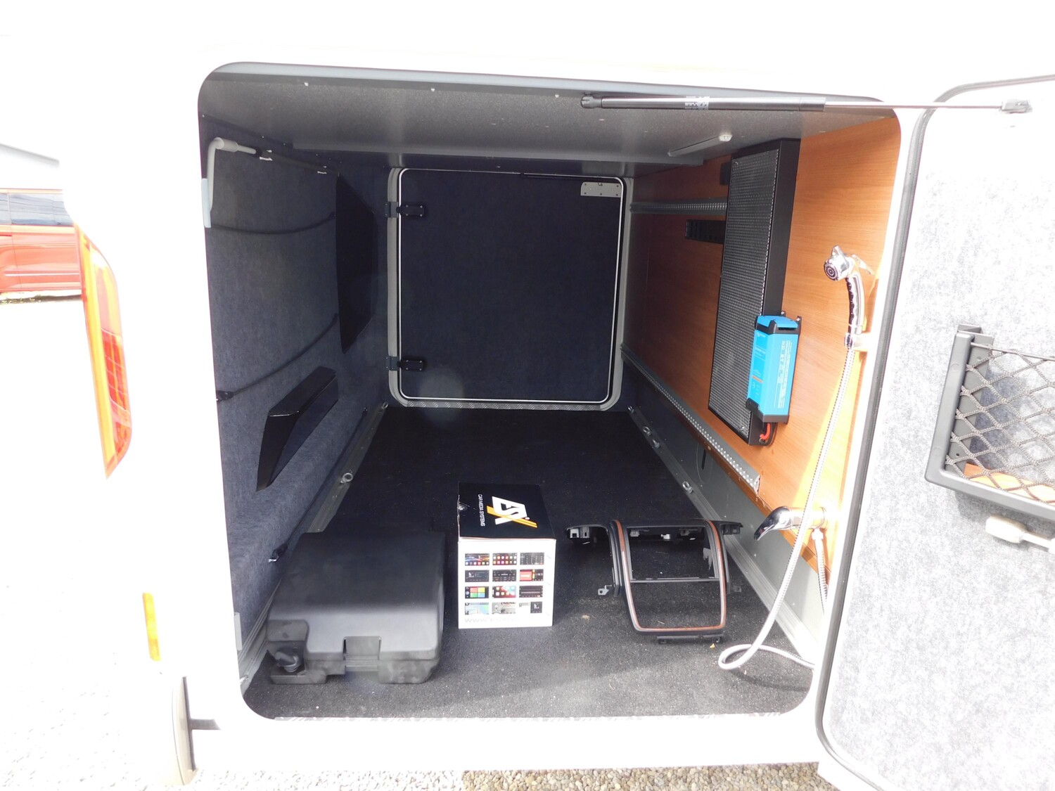 Carthago chic c-line I 6.2 XL QB E+P Stützen, Luftfeder - Carthago Reisemobil 2020 - Bild 24 Carthago chic c-line I 6.2 XL QB E+P Stützen, Luftfeder - Bild 24