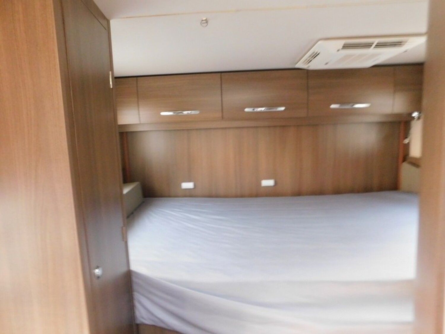 Challenger Sonstige Birthday 34 Markise, Dachklima, Fahrradträger - Bild 15