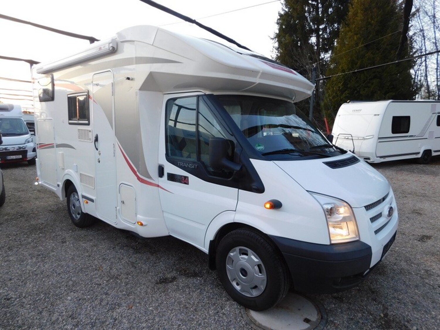 Challenger Sonstige Birthday 34 Markise, Dachklima, Fahrradträger - Bild 2