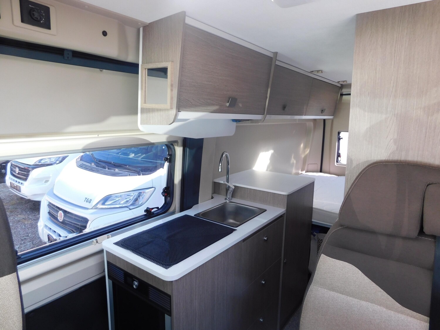 Chausson Van 594 Markise, Navi+RFK uvm. - Bild 19