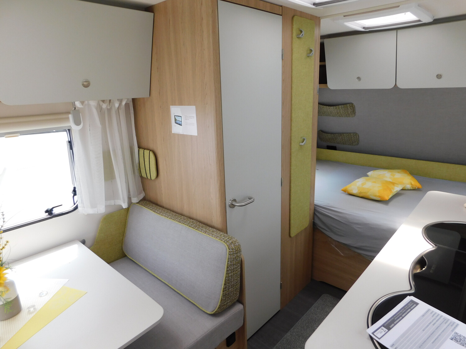 Dethleffs Aero 410 QS Auflastung, Dusch und Touring Paket - Bild 7
