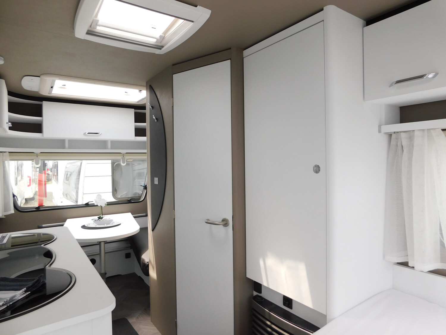 Dethleffs c-go 415 QL Bugfenster, 650 Kg Zuladung ! - Bild 11