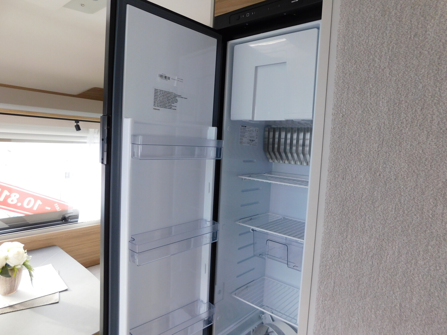 Dethleffs Nomad 460 EL Backofen, ATC, Duo-Control - Bild 9