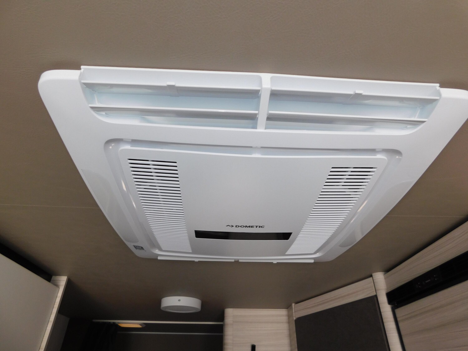 Dethleffs c-joy Active 480 QLK Verfügbar ab November 2026 - Bild 13