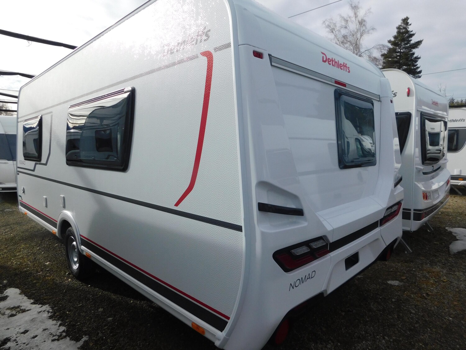 Dethleffs Nomad 490 EST ATC+Duo-Control+Bugfenster+1800g - Bild 4