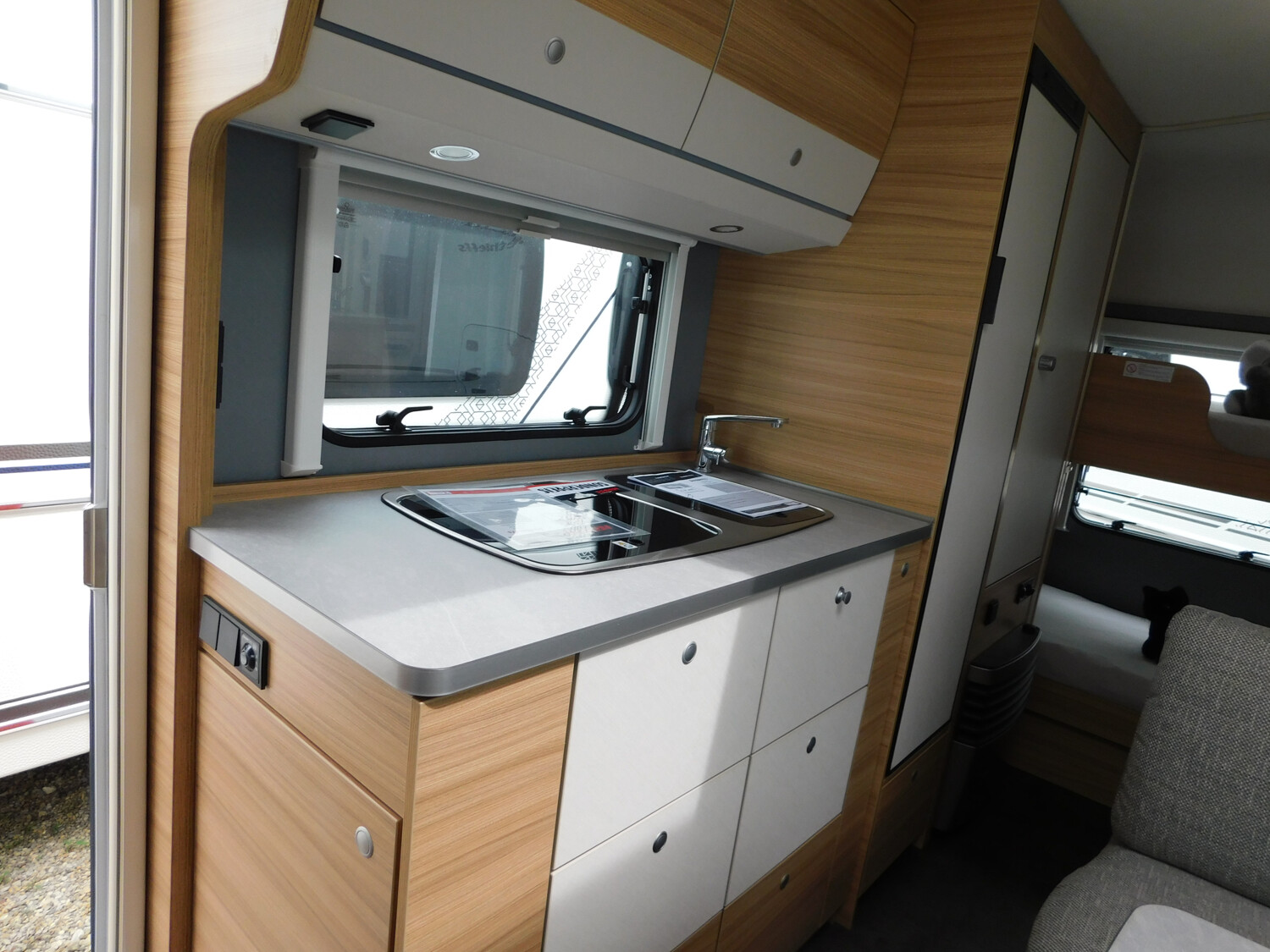 Dethleffs Camper 500 QSK Allgäu-Edition - Dethleffs Caravan 2023 - Bild 8 Dethleffs Camper 500 QSK Allgäu-Edition - Bild 8