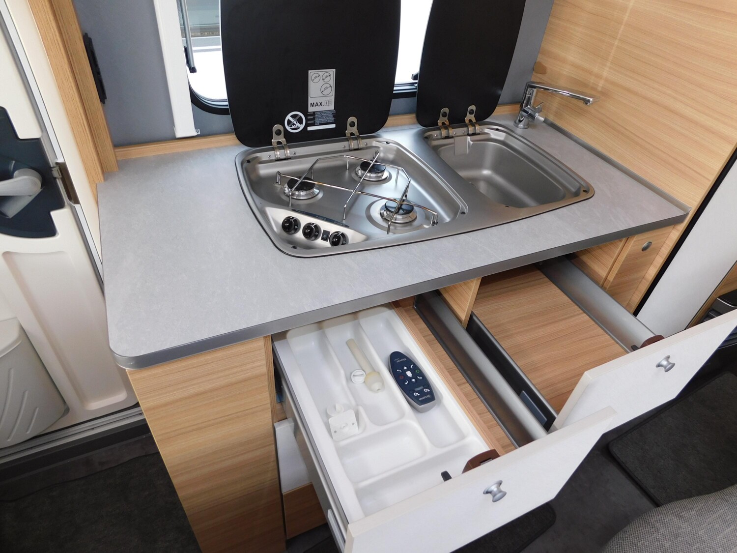 Dethleffs Camper 500 QSK ab sofort verfügbar - Dethleffs Caravan 2023 - Bild 12 Dethleffs Camper 500 QSK ab sofort verfügbar - Bild 12