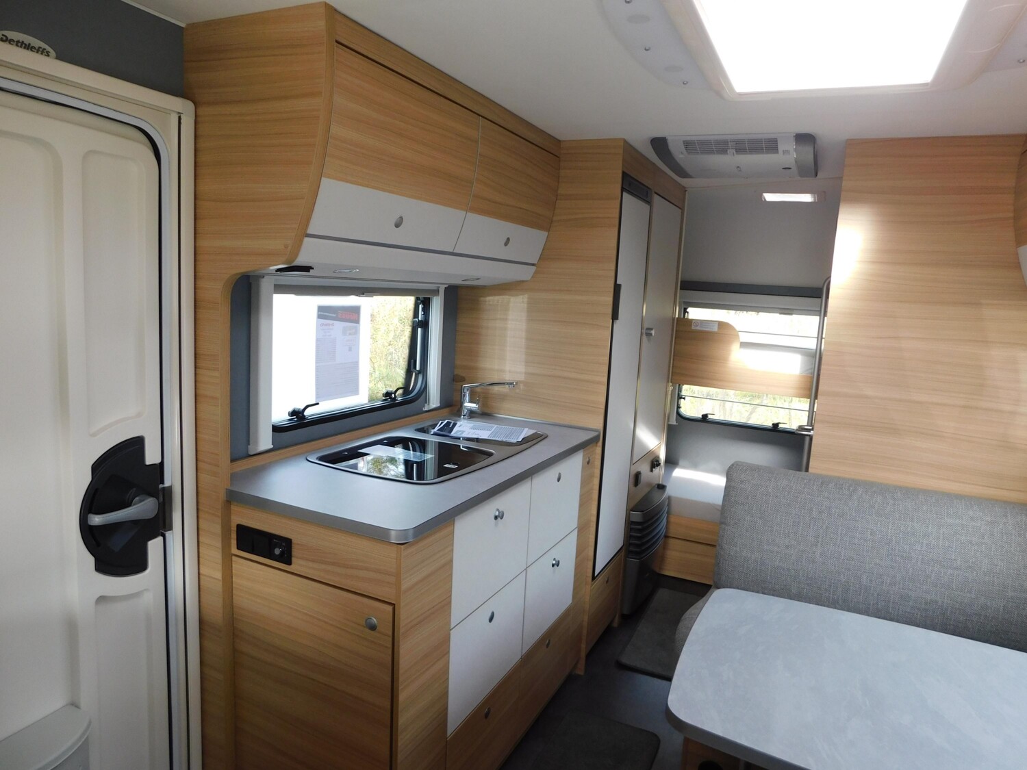 Dethleffs Camper 500 QSK ab sofort verfügbar - Dethleffs Caravan 2023 - Bild 6 Dethleffs Camper 500 QSK ab sofort verfügbar - Bild 6